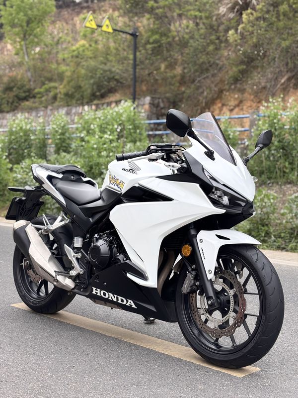 本田WING CBR400R