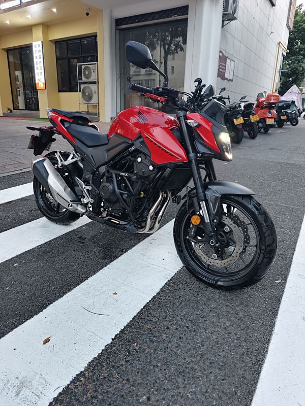 本田WING CB400F