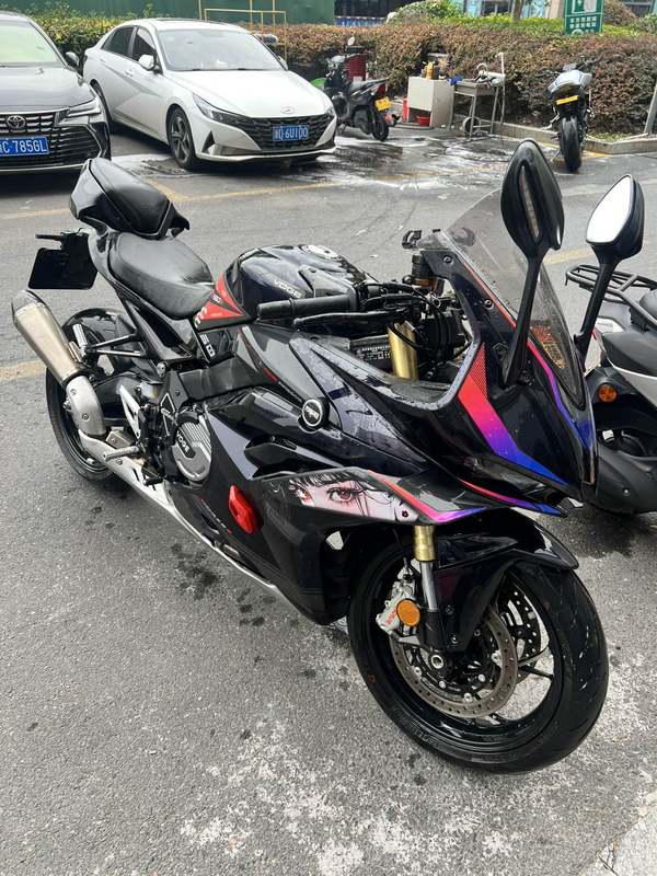 无极 RR660