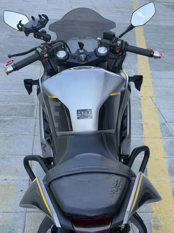 无极 250RR