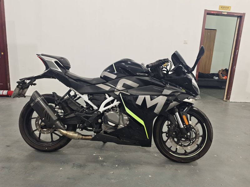 春风 250SR