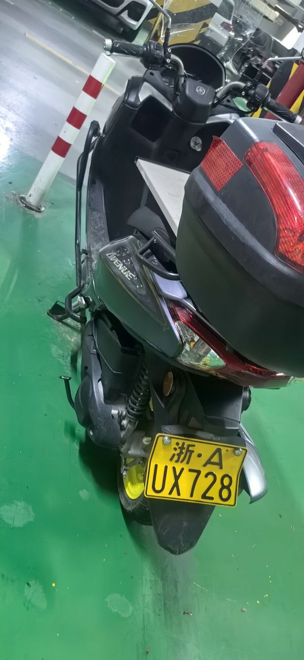 建设雅马哈 巡鹰125