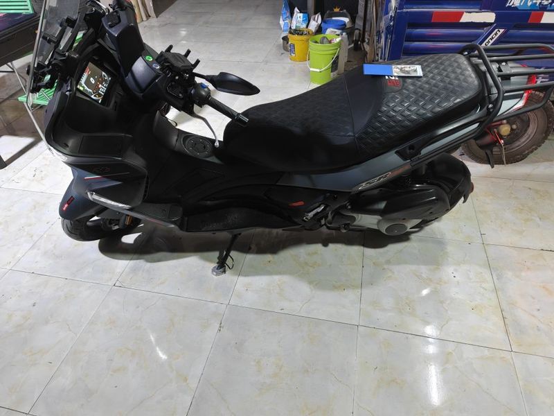 阿普利亚 RS 250