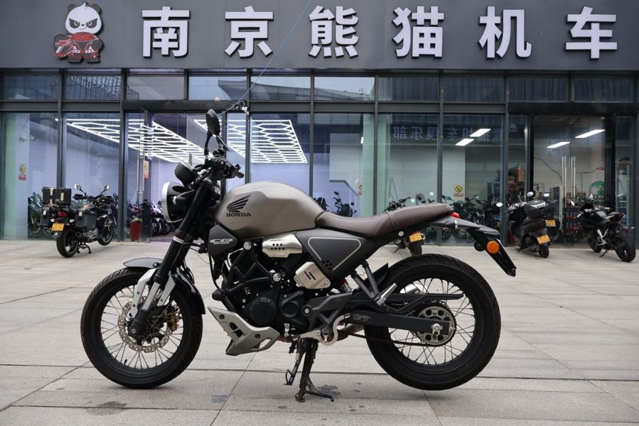 五羊本田 鸷道 CB190SS