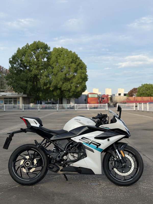 春风 250SR