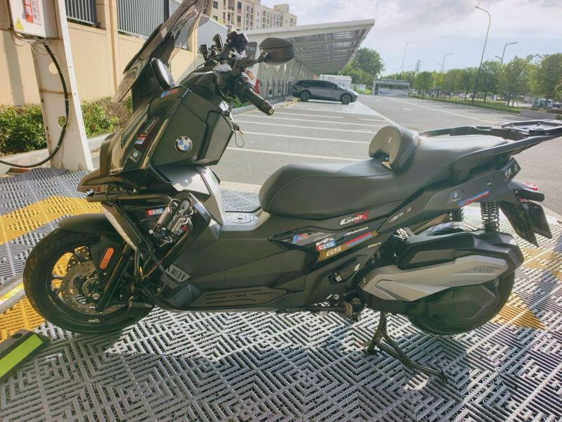 宝马 C 400