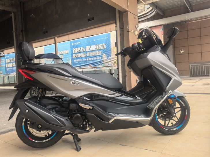 本田WING NSS350