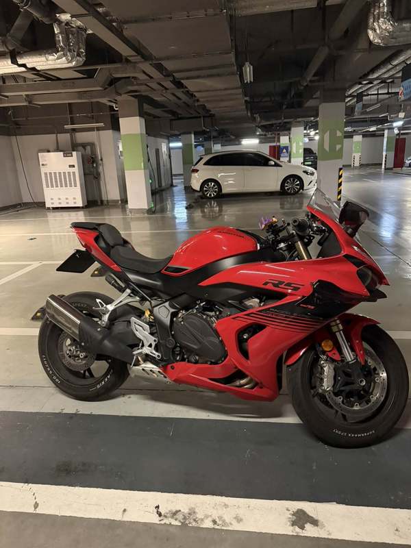 QJMOTOR 赛600