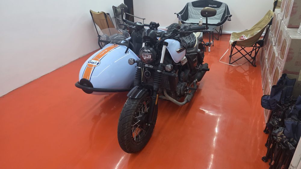 长江 Bobbie III 700i