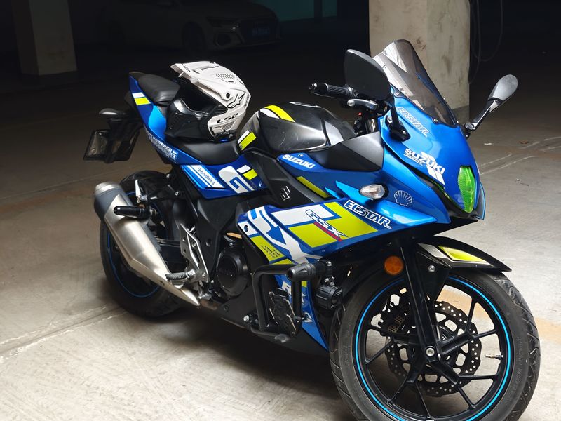 豪爵铃木 GSX250R