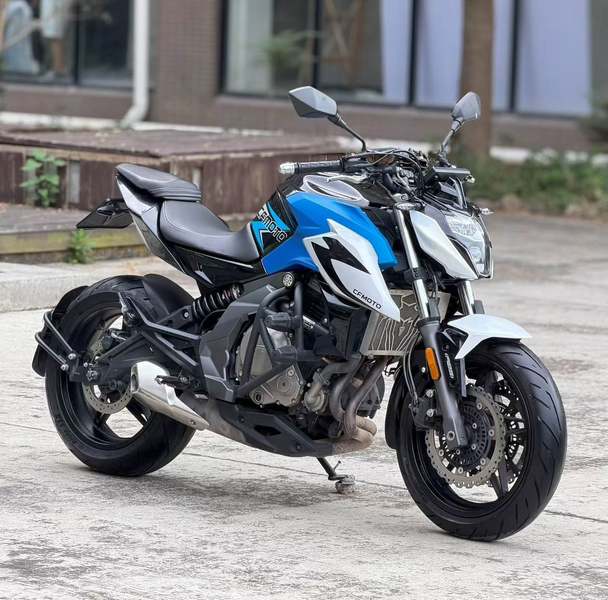 春风 650NK
