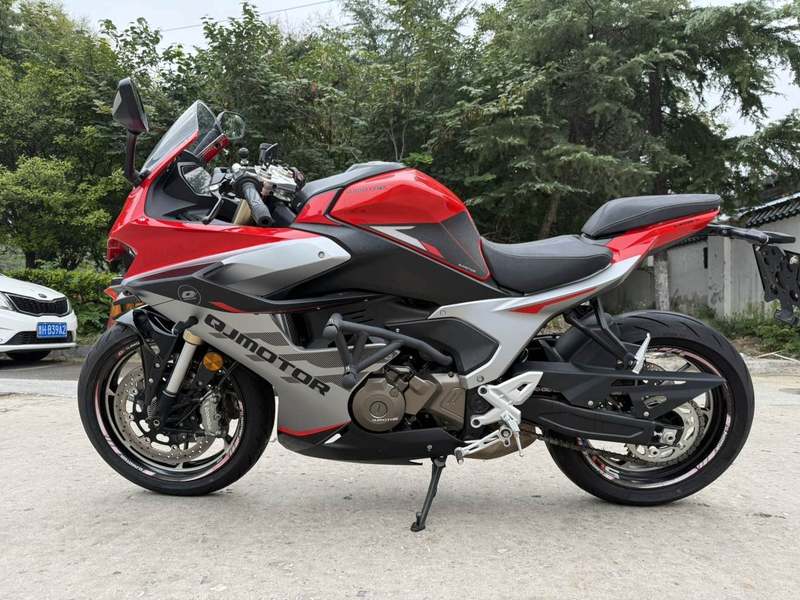 QJMOTOR 赛550
