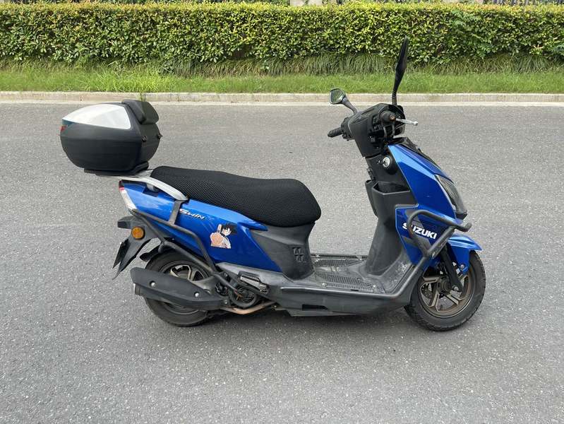 济南铃木 UY125