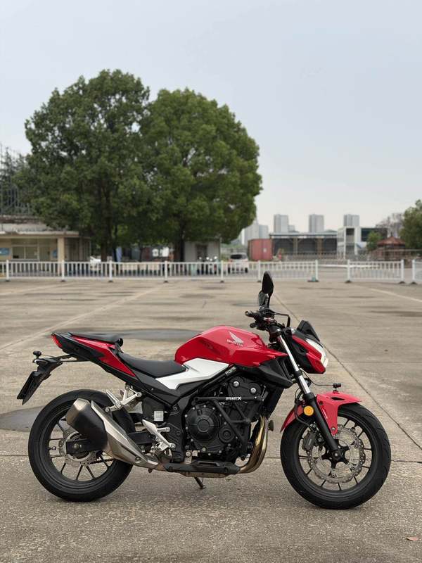 本田WING CB400F