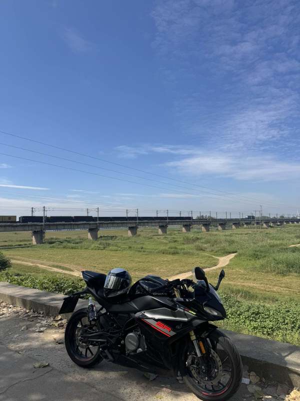 春风 250SR