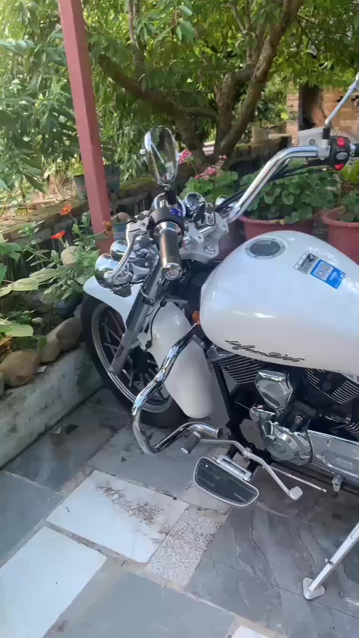力帆 V16