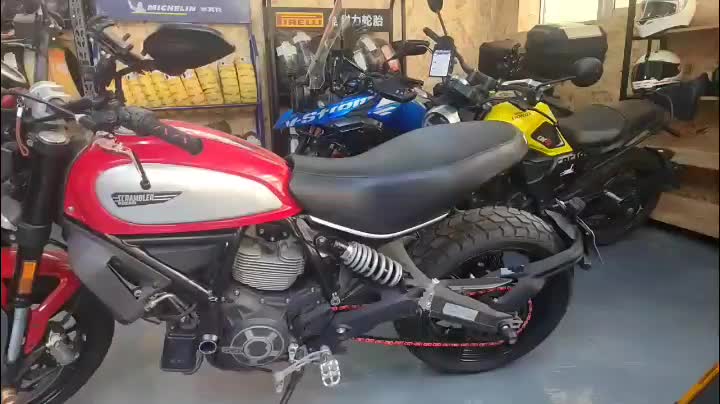 杜卡迪 Scrambler 800