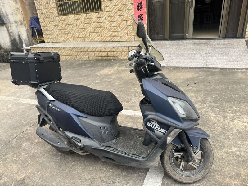 济南铃木 UY125