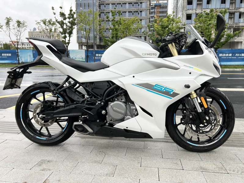 春风 250SR