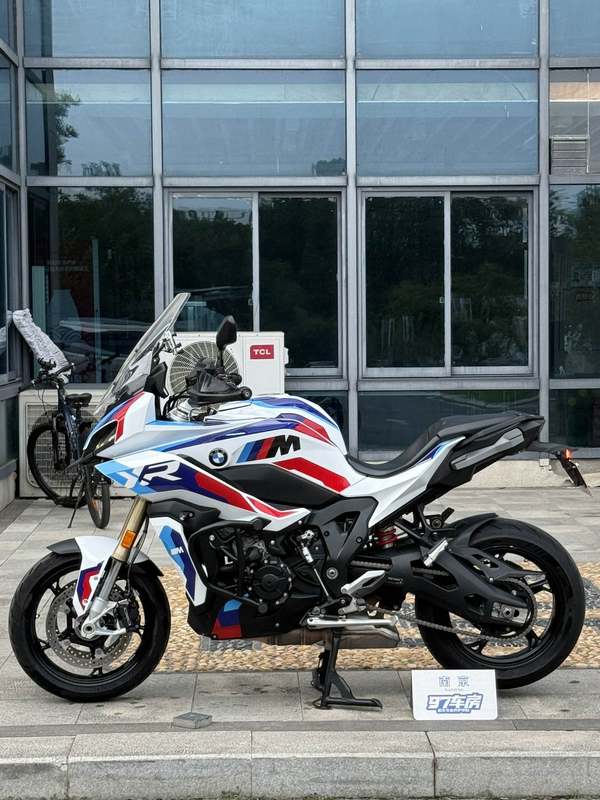 宝马 S 1000 XR
