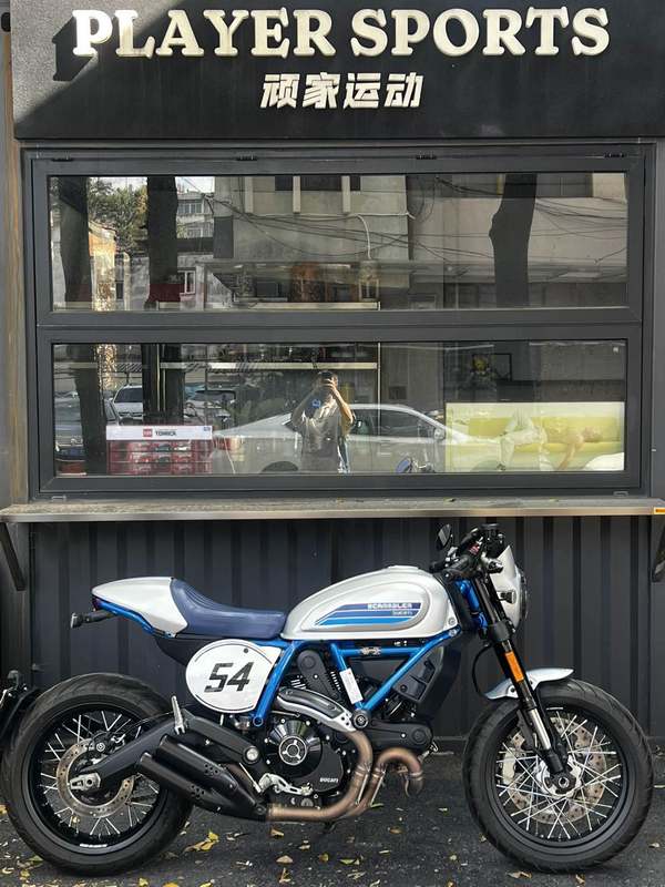 杜卡迪 Scrambler 800