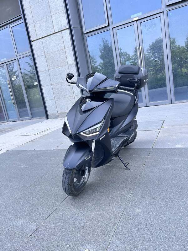 光阳 弯道150
