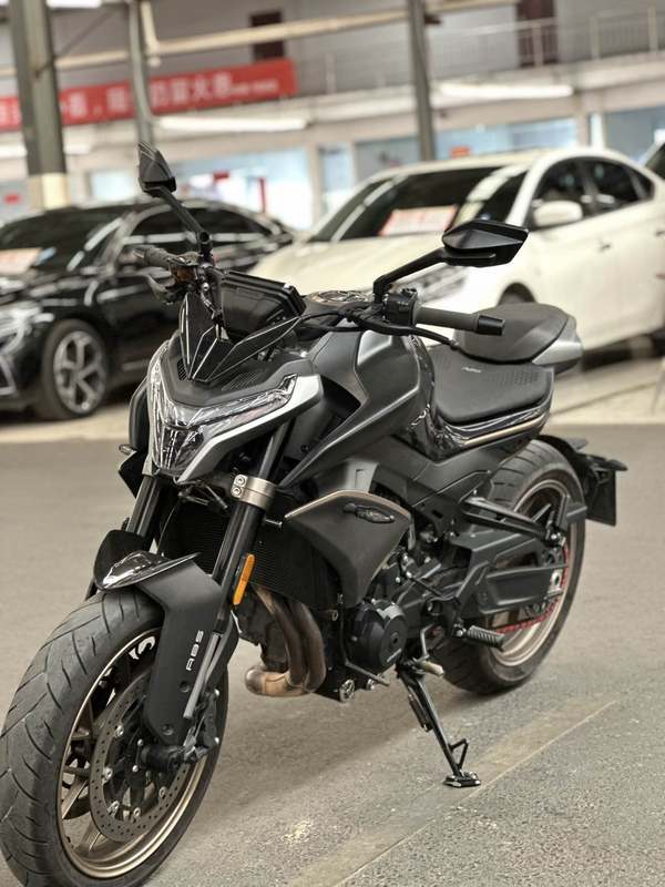 春风 800NK