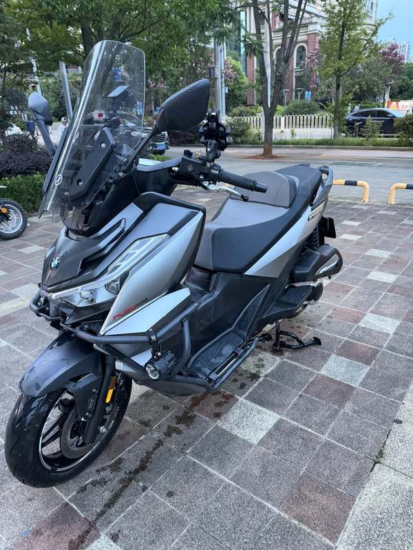 无极 SR250GT
