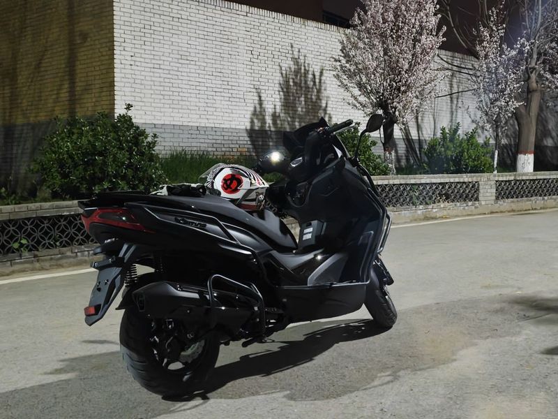 光阳 赛艇 250