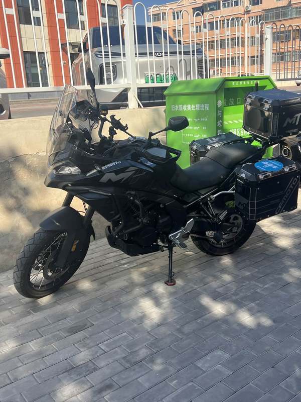 春风 700MT