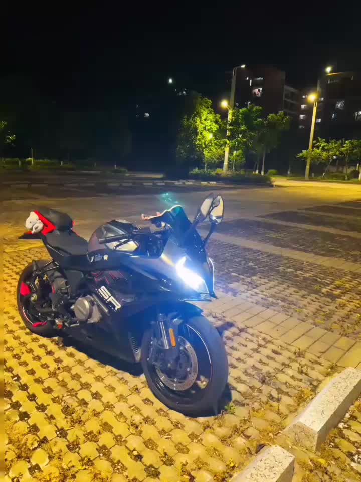春风 250SR