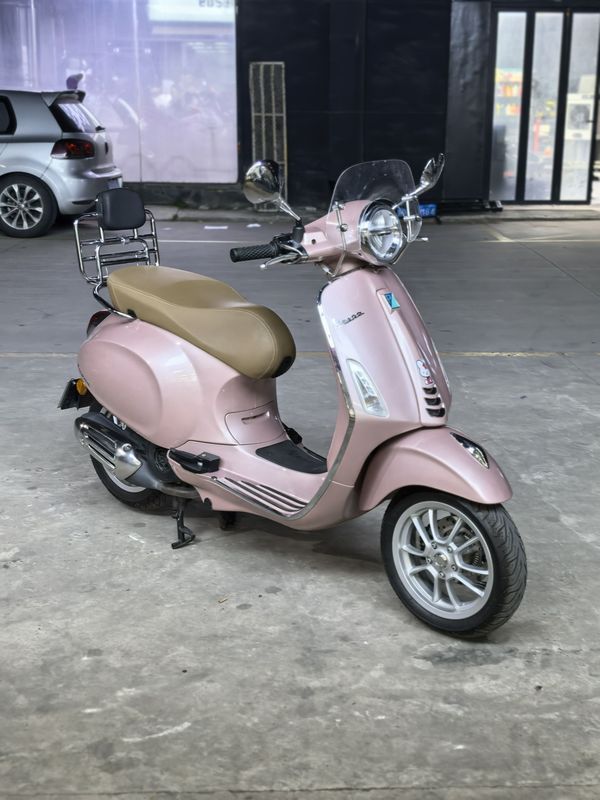 VESPA Primavera 150