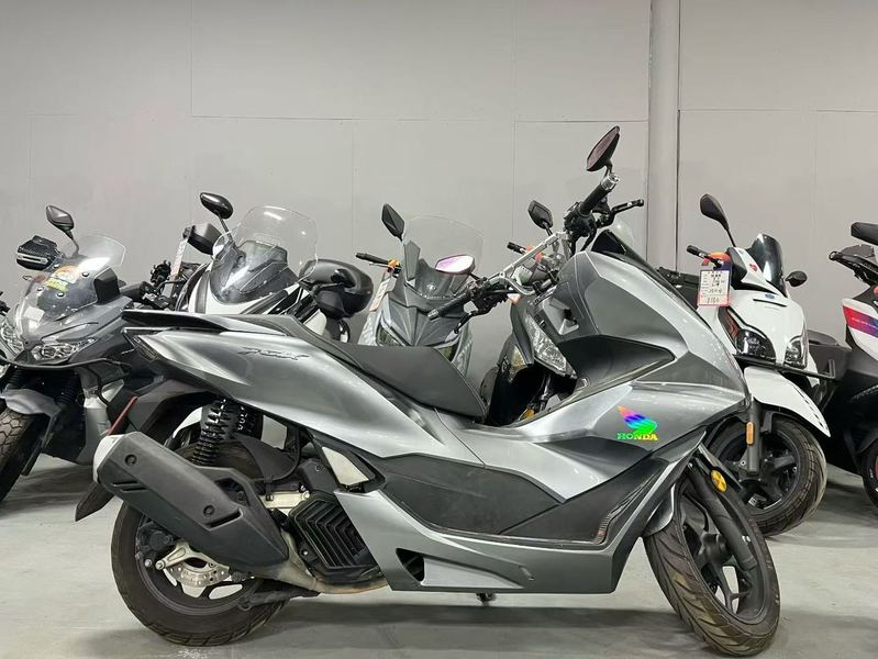 新大洲本田 PCX