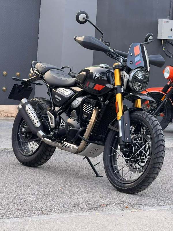凯旋 Scrambler 400 X