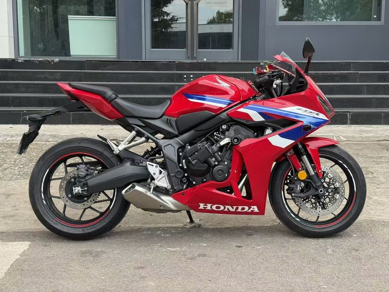 本田DREAMWING CBR650R