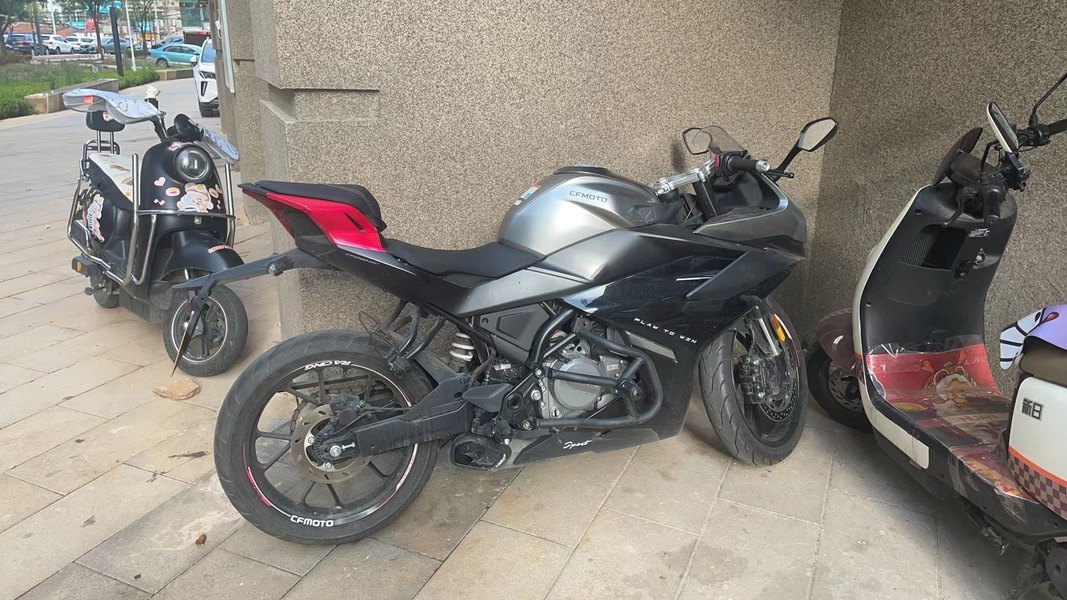 春风 250SR