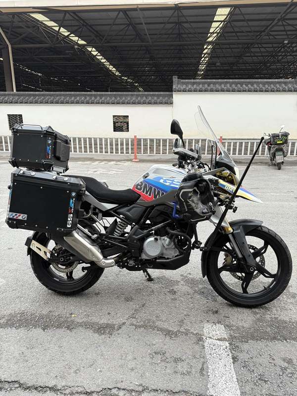 宝马 G 310 GS