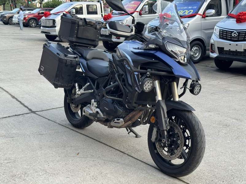 QJMOTOR 骁500
