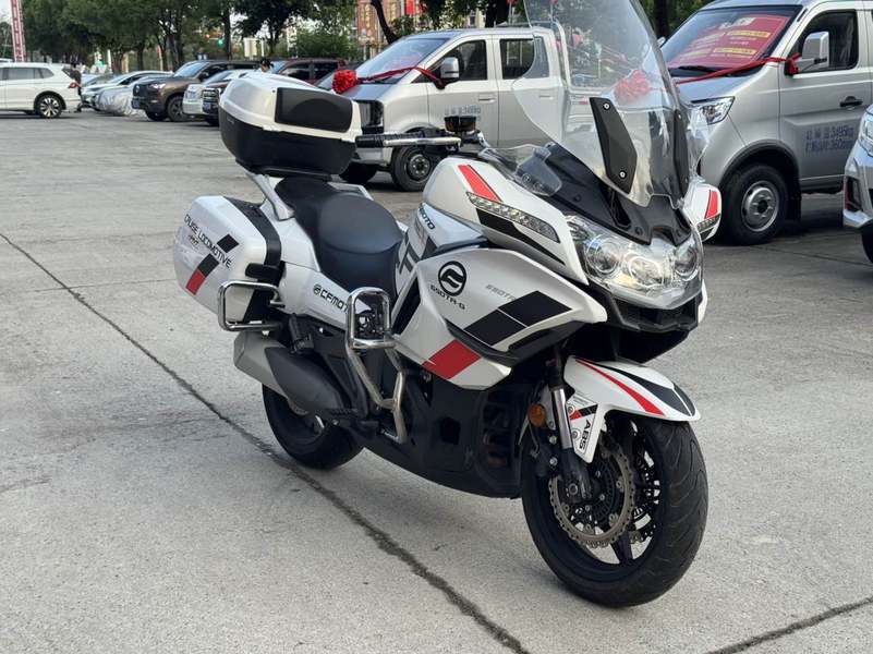 春风 650TR-G