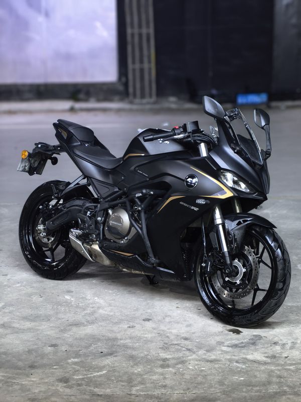 QJMOTOR 赛250