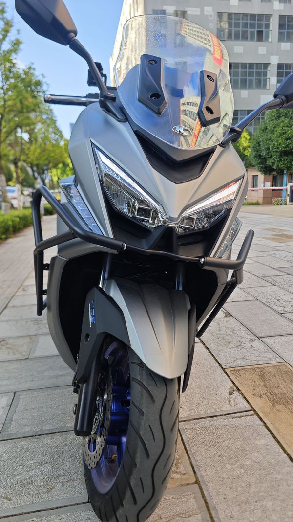 光阳 赛艇 ST250