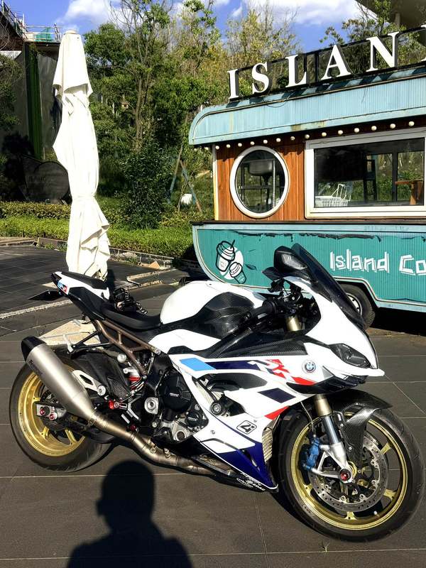 宝马 S 1000 RR