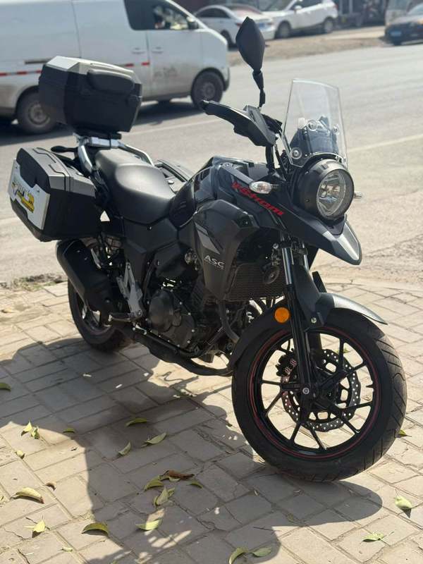 豪爵铃木 DL250