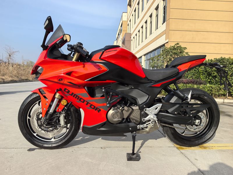 QJMOTOR 赛550