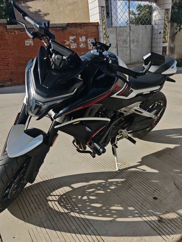 春风 800NK