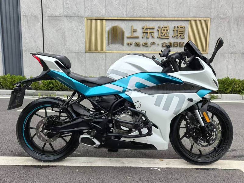 春风 250SR