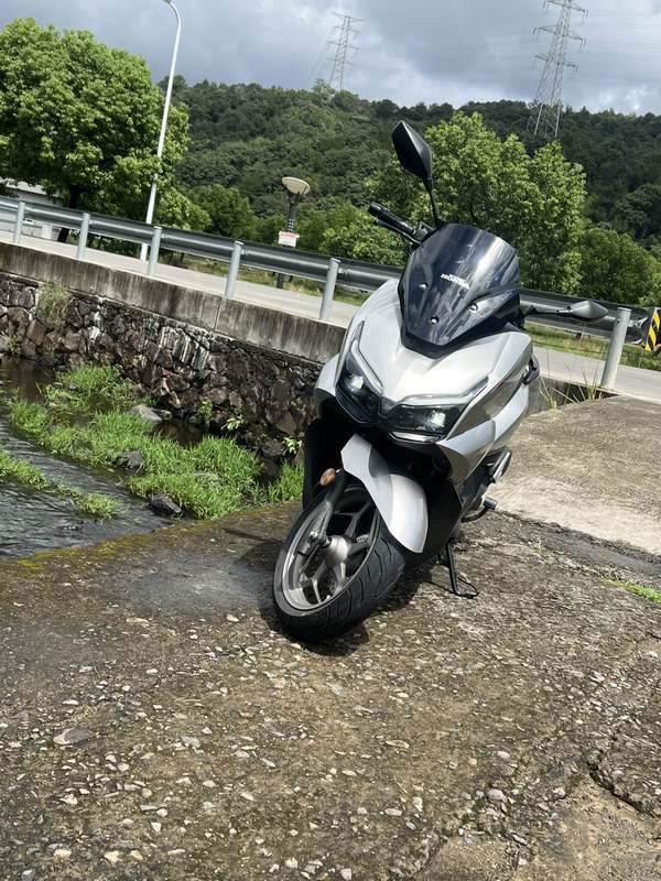 五羊本田 NWT150