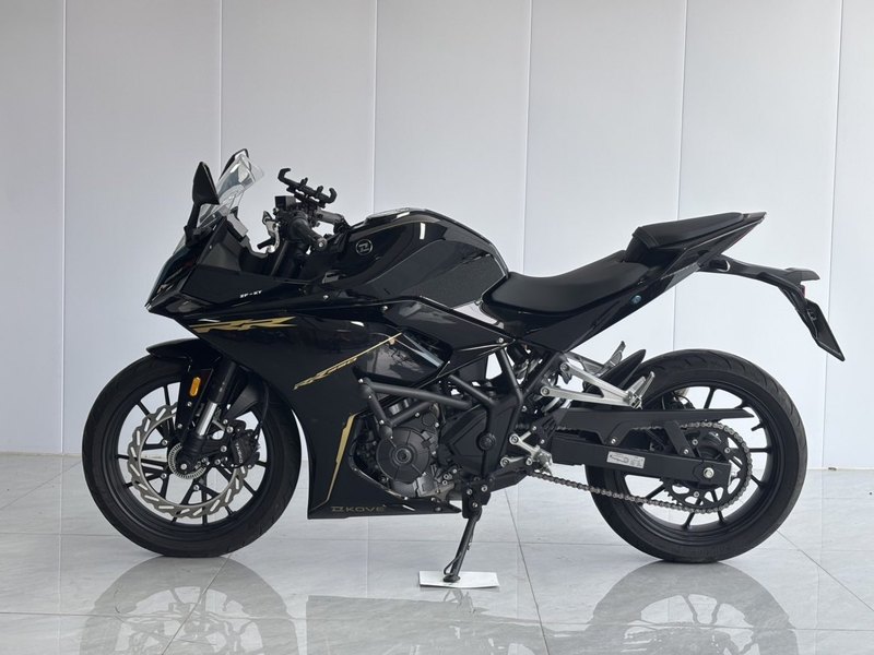 凯越 250RR 刺鸟