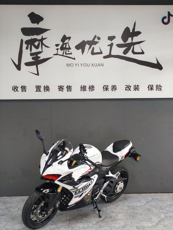 QJMOTOR 赛450