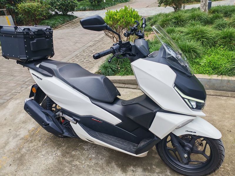 新大洲本田 NS150GX